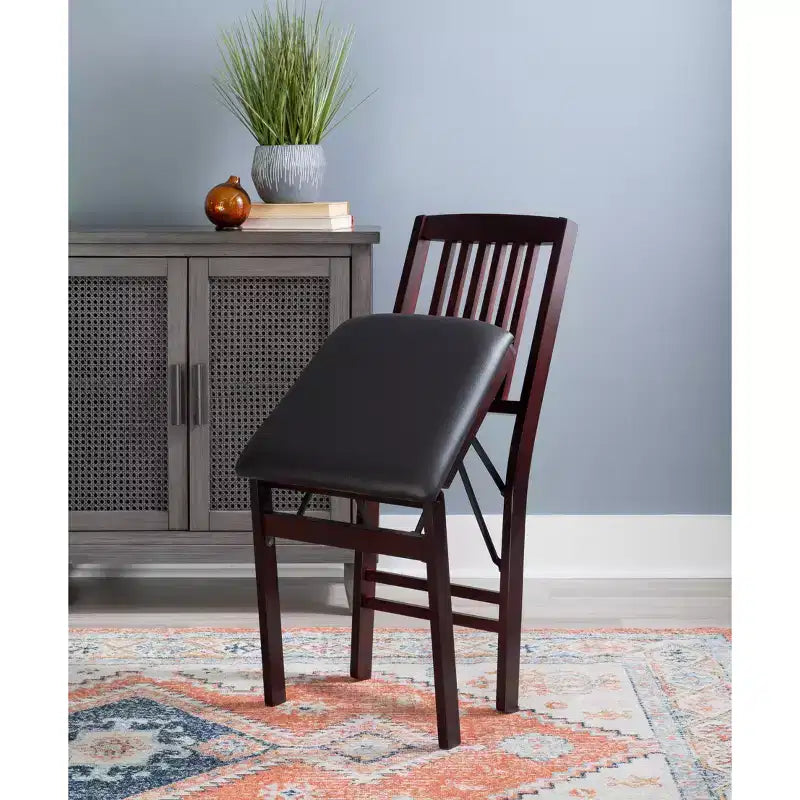 Chaise pliante en similicuir espresso