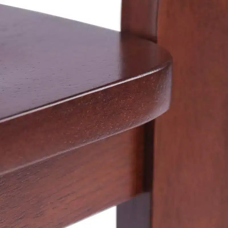 Chaises Renaissance à dossier trou de serrure en noyer