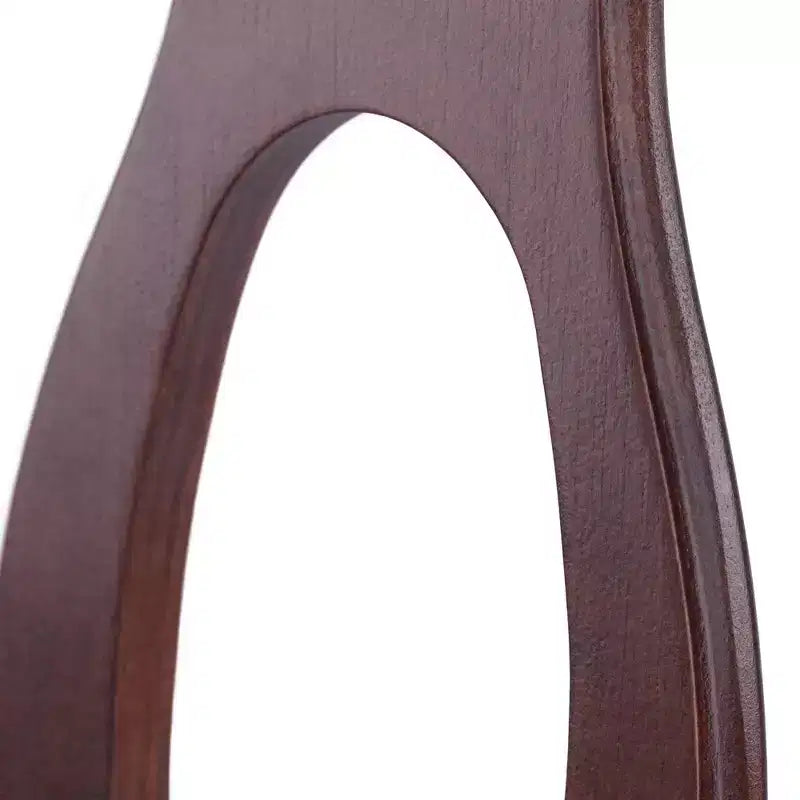 Chaises Renaissance à dossier trou de serrure en noyer